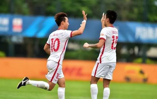 主与仆